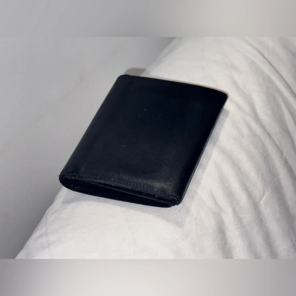 MENS PRADA TRI FOLD WALLET - Picture 11 of 16